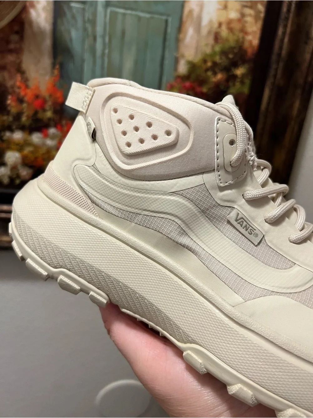 Vans Crosspath MTE Mid Cream boots sneakers